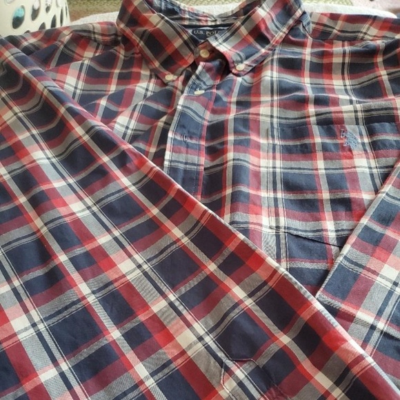 Long Sleeve button down shirt - Picture 1 of 2